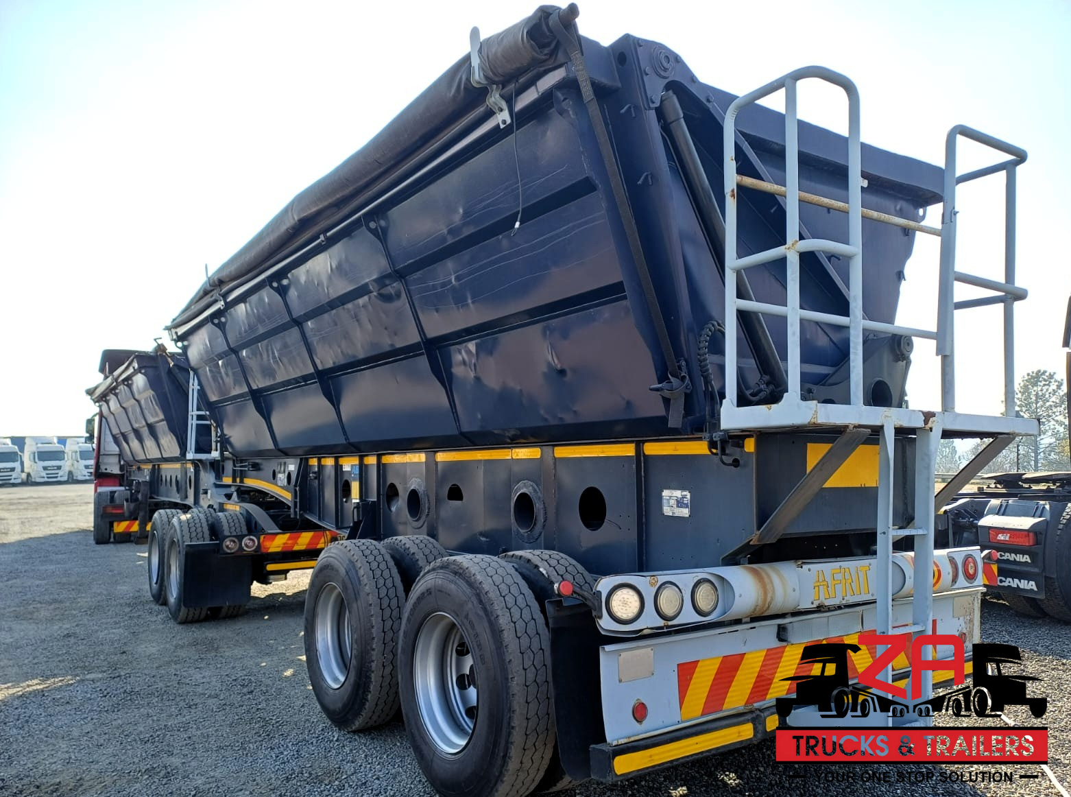 2016 AFRIT 40 CUBE SIDE TIPPER